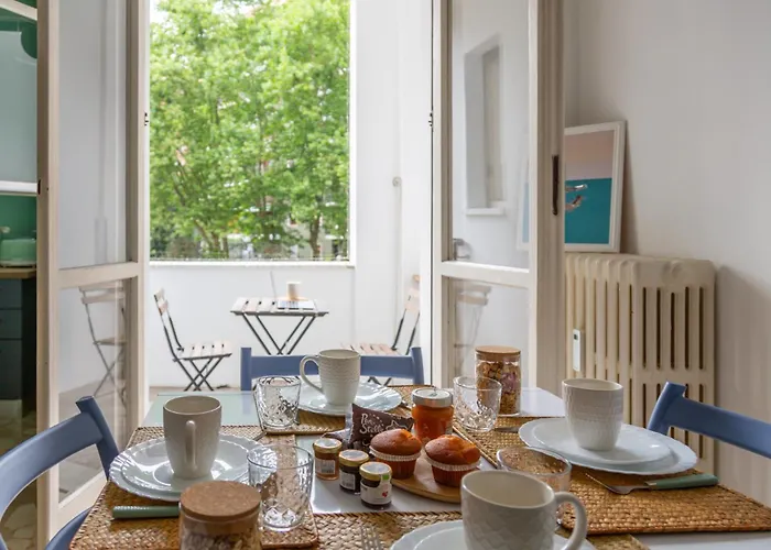 Milan Style Apartment In Great Location