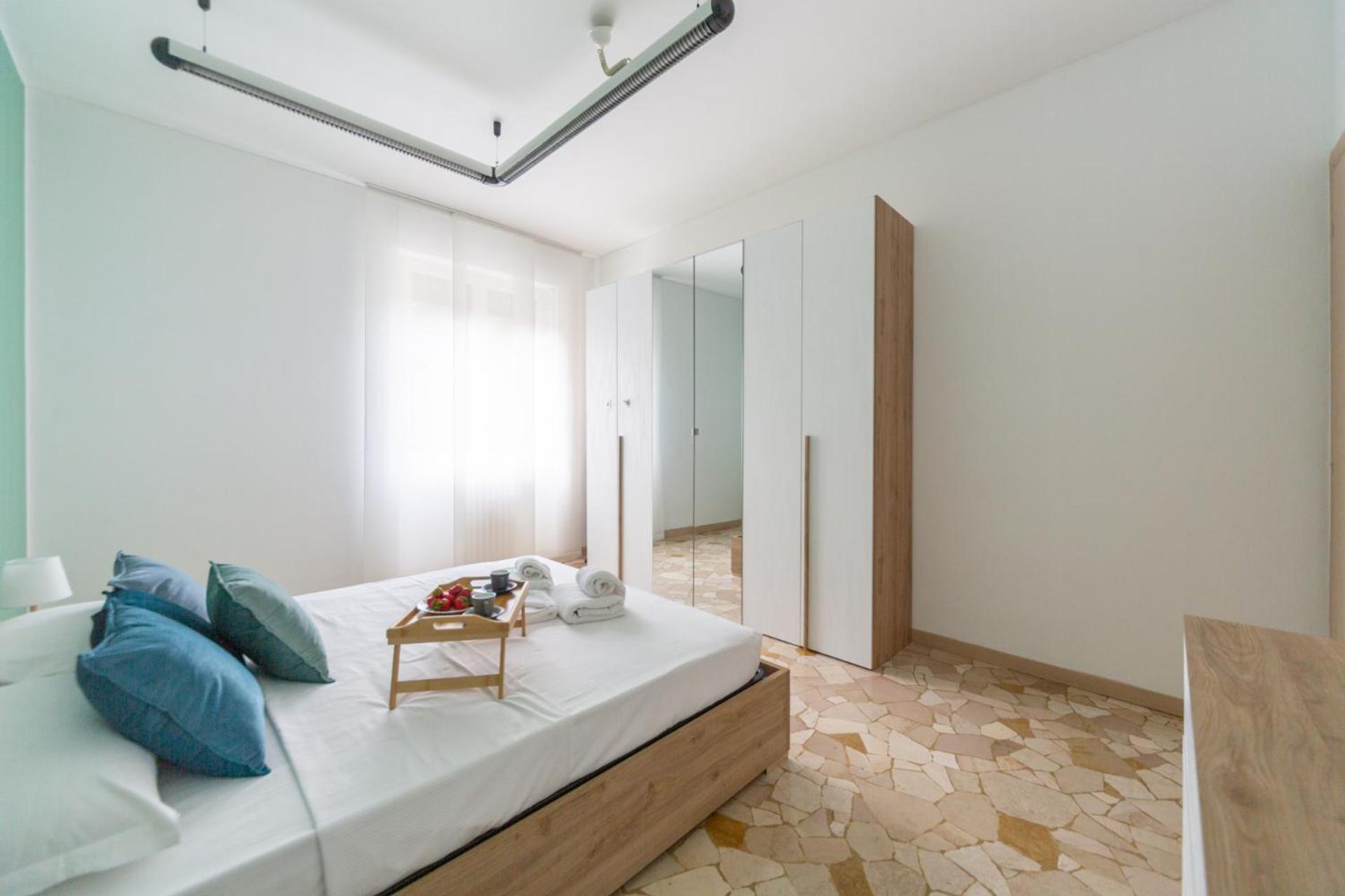 Style In Great Location Apartment
